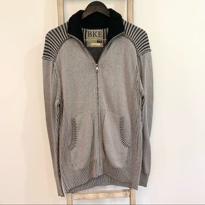 Buckle Men’s Athletic Fit Full Zip Sweater Size Medium